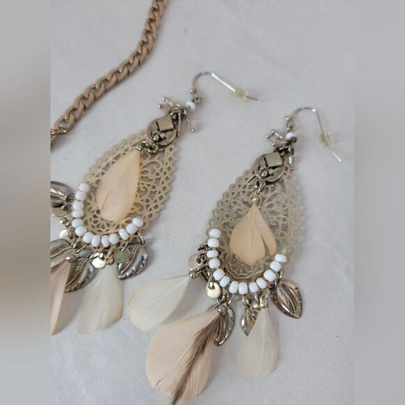 Necklace And Earring Set Pink Feather Boho Gypsy Hippie Y2K Kitschy Eclectic - Picture 3 of 8